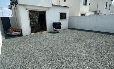 ALQUILER/RENTA CASA AMOBLADA EN URBANIZACION LA RIOJA, ETAPA LA MANCHA