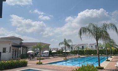 ALQUILER/RENTA CASA AMOBLADA EN URBANIZACION LA RIOJA, ETAPA LA MANCHA