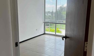 VENTA AMPLIO Y LUMINOSO DEPARTAMENTO A UNOS MINUTOS DE PARQUE FINSA