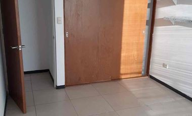 VENTA AMPLIO Y LUMINOSO DEPARTAMENTO A UNOS MINUTOS DE PARQUE FINSA