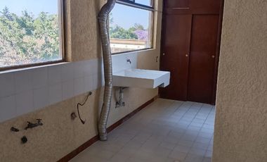 AMPLIO DEPARTAMENTO EN VILLAS DE IRAPUATO