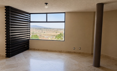 AMPLIO DEPARTAMENTO EN VILLAS DE IRAPUATO
