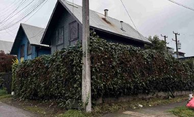 🏡 ¡Gran oportunidad en Villarrica! Ubicación privilegiada para uso habitacional o comercial