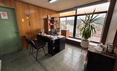 Clínica Dental en Venta Derecho a Llave, Temuco Centro