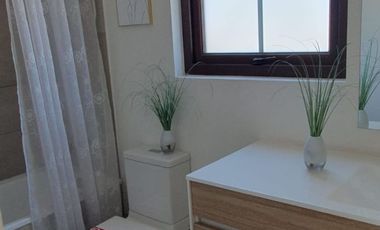Arriendo linda Casa 3D 3B, Lo Campino en Condominio privado. Disponible a partir de Mayo 2026.