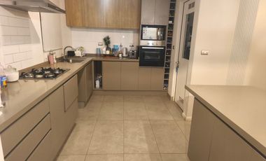 Arriendo linda Casa 3D 3B, Lo Campino en Condominio privado. Disponible a partir de Mayo 2026.