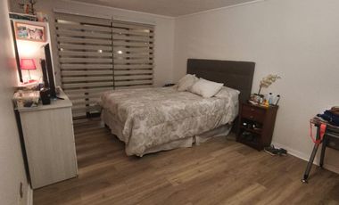 Arriendo linda Casa 3D 3B, Lo Campino en Condominio privado. Disponible a partir de Mayo 2026.