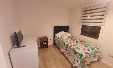 Arriendo linda Casa 3D 3B, Lo Campino en Condominio privado. Disponible a partir de Mayo 2026.