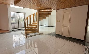 Fuentes del Pedregal , amplio PH