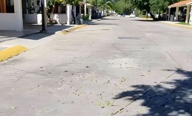 Se vende casa en Santa Sofia, Fraccionamiento Privanzas, Ciudad del Carmen, Campeche