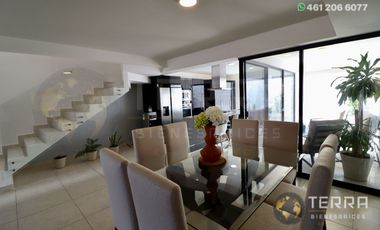 SE VENDE Casa 🏡, Equipada, buena orientación con respecto al sol🌞 en Cto Apeninos, Fracc. La Reserva Celaya,Gto.
