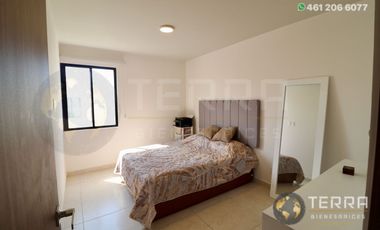 SE VENDE Casa 🏡, Equipada, buena orientación con respecto al sol🌞 en Cto Apeninos, Fracc. La Reserva Celaya,Gto.