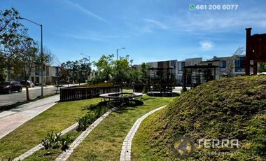 SE VENDE Casa 🏡, Equipada, buena orientación con respecto al sol🌞 en Cto Apeninos, Fracc. La Reserva Celaya,Gto.