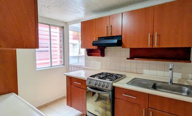 Departamento amplio, cómodo y listo para vivir en Coapa (Calzada de las Brujas)