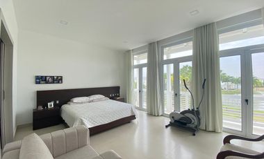 SE ALQUILA CASA EN SAMBORONDÓN - AIRES DEL BATÁN