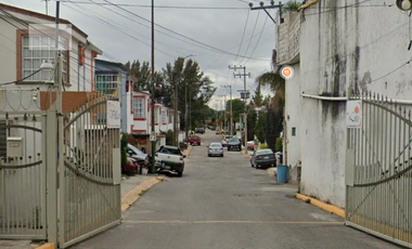 CASA ADJUDICADA EN VILLAS DEL LOTO, SAN MATEO IXTACALCO, CUAUTITLAN IZCALLI