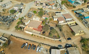 Casa en venta y terreno en Ensenada