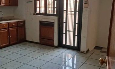 HERMOSA CASA EN VENTA EN LAS ALAMEDAS. ¡NO LA DEJES IR!