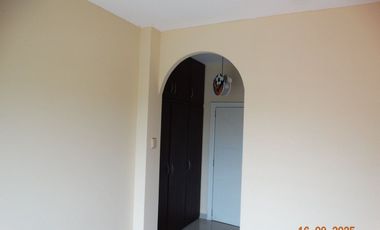 Casa de venta en exclusiva Urbanización portoviejo