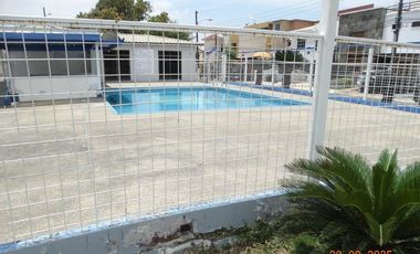 Casa de venta en exclusiva Urbanización portoviejo