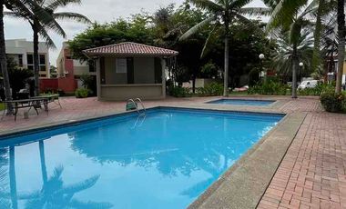 Casa en alquiler, urbanización Belo Horizonte vía a la costa