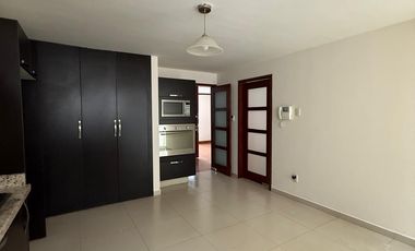 CASA EN RENTA PARA USO COMERCIAL O HABITACIONAL EN LA COL ANDRADE EN LEON GUANAJUATO