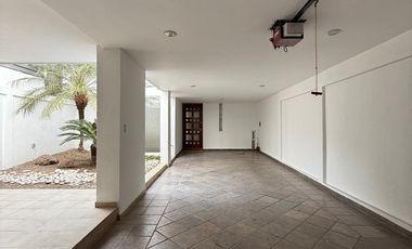 CASA EN RENTA PARA USO COMERCIAL O HABITACIONAL EN LA COL ANDRADE EN LEON GUANAJUATO