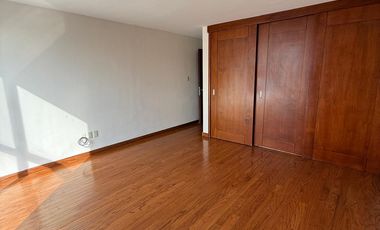 CASA EN RENTA PARA USO COMERCIAL O HABITACIONAL EN LA COL ANDRADE EN LEON GUANAJUATO