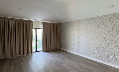 HERMOSA CASA NUEVA DE UN PISO EN UBICACION PRIVILEGIADA
