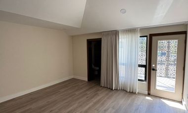 HERMOSA CASA NUEVA DE UN PISO EN UBICACION PRIVILEGIADA