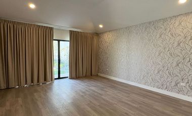 HERMOSA CASA NUEVA DE UN PISO EN UBICACION PRIVILEGIADA