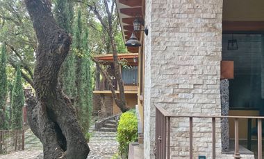 Rento casa en Tepoztlán Morelos , en zona boscosa