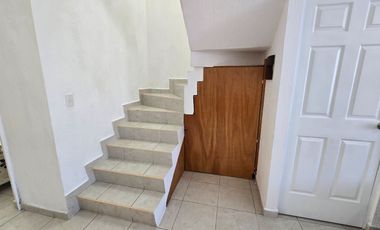 Casa 3 rec, 3 Baños, Zona Residencial, Amueblada, Playa del Carmen