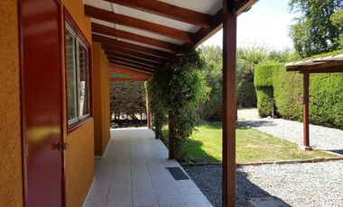Arriendo casa independiente en Paine