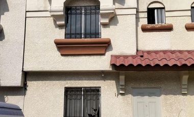 CASA EN VENTA//TECAMAC/VILLA DEL REAL BALTAR