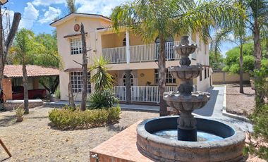 FINCA EN VENTA EN JURIQUILLA LA SOLANA 4031 METROS DE TERRENO