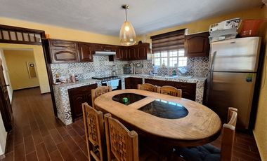 FINCA EN VENTA EN JURIQUILLA LA SOLANA 4031 METROS DE TERRENO