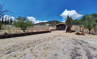 FINCA EN VENTA EN JURIQUILLA LA SOLANA 4031 METROS DE TERRENO