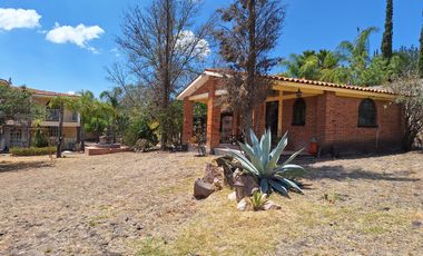 FINCA EN VENTA EN JURIQUILLA LA SOLANA 4031 METROS DE TERRENO