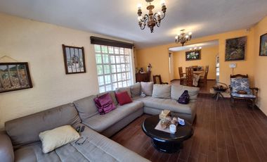 FINCA EN VENTA EN JURIQUILLA LA SOLANA 4031 METROS DE TERRENO