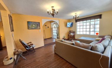 FINCA EN VENTA EN JURIQUILLA LA SOLANA 4031 METROS DE TERRENO