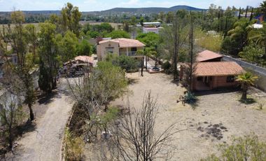 FINCA EN VENTA EN JURIQUILLA LA SOLANA 4031 METROS DE TERRENO