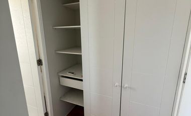 Hermoso Departamento En Metro Rodrigo De Araya - 3D/2B/E