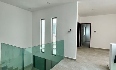 Casa nueva en desniveles y con 3 recámaras en Boca del Río