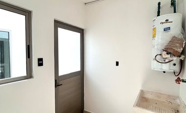 Casa nueva en desniveles y con 3 recámaras en Boca del Río