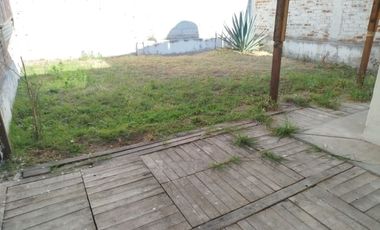 CASA EN RENTA ATRAS DE BOSQUES DE ICA-ZINACANTEPEC