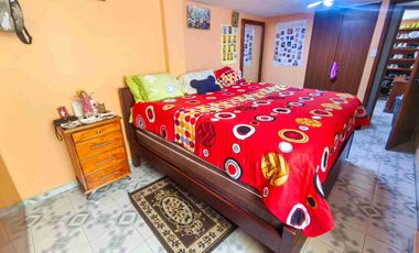 CASA EN VENTA, CALDERON, 4 HABITACIONES.