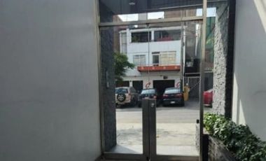 Se vende amplio Duplex en la Calera, Surquillo