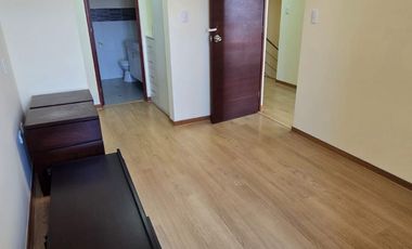 Se vende amplio Duplex en la Calera, Surquillo