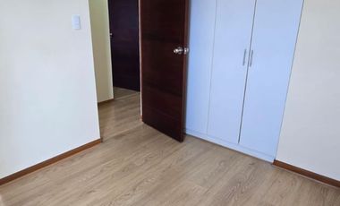 Se vende amplio Duplex en la Calera, Surquillo